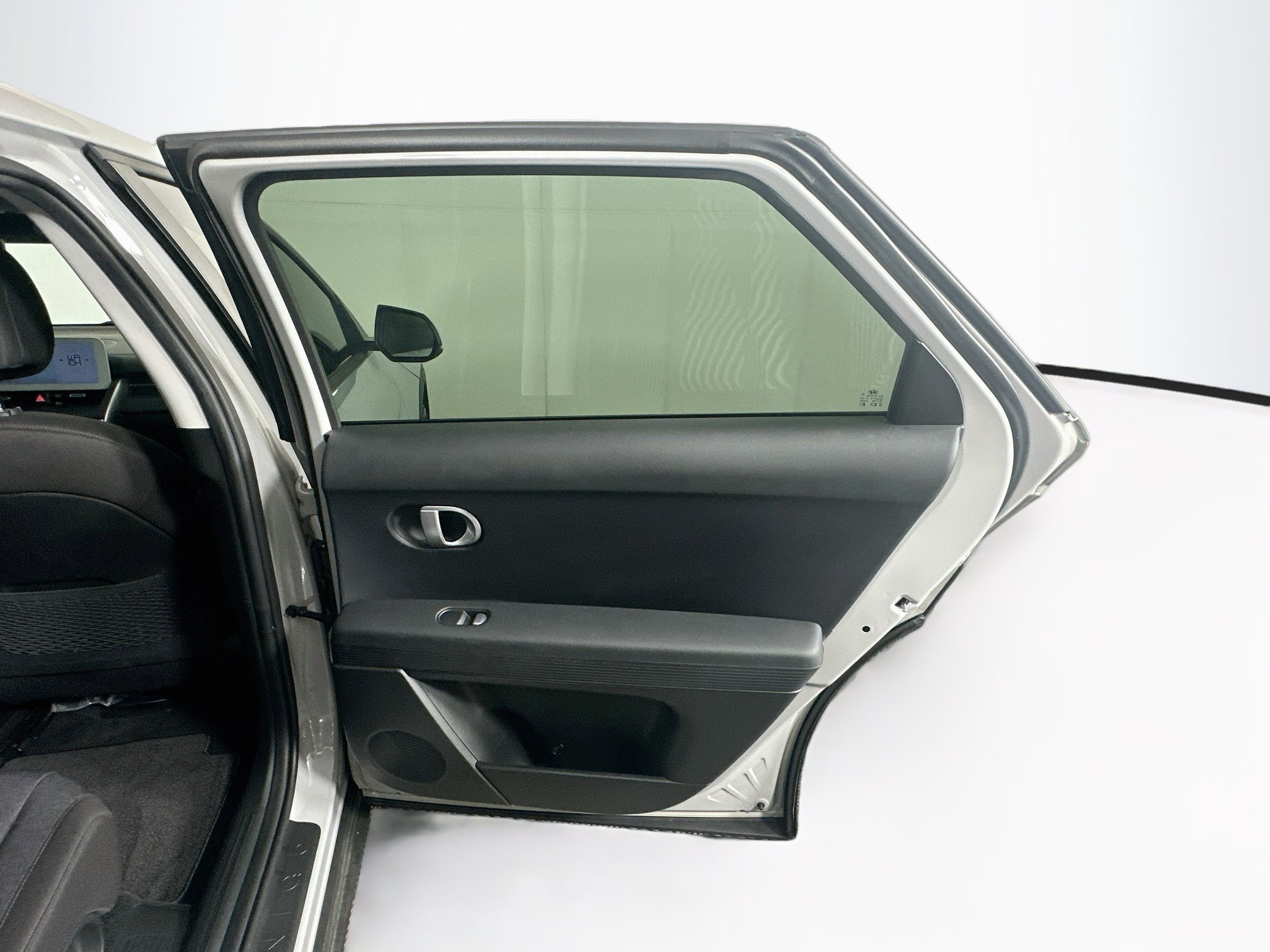 Used 2023 Hyundai Ioniq 5 SE w/ Cargo Package RWD image 29