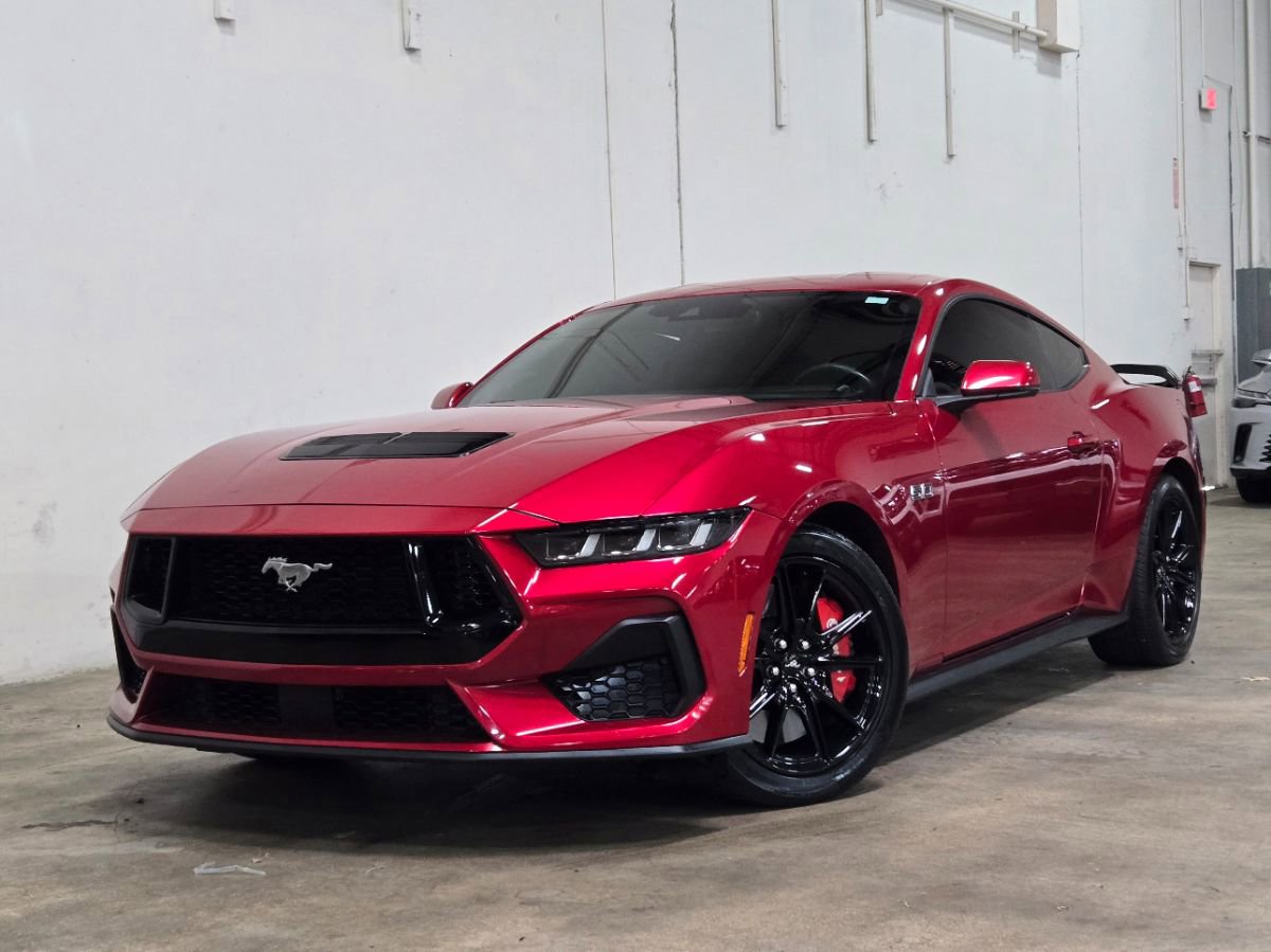 Used 2024 Ford Mustang GT Premium RWD image 2