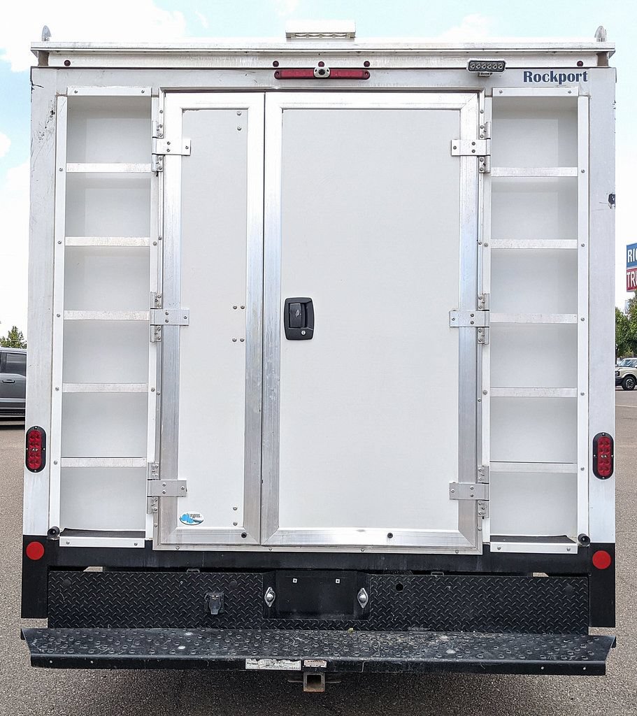 Used 2025 Ford E-450 and Econoline 450 Super Duty w/ Power Equipment Group RWD image 4