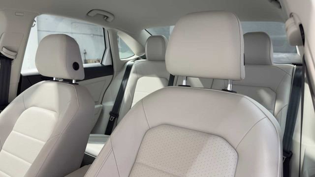 Used 2023 Volkswagen Jetta SE FWD image 24
