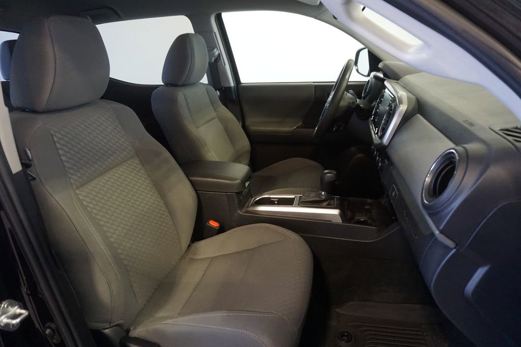 Used 2023 Toyota Tacoma SR5 AWD/4WD image 20