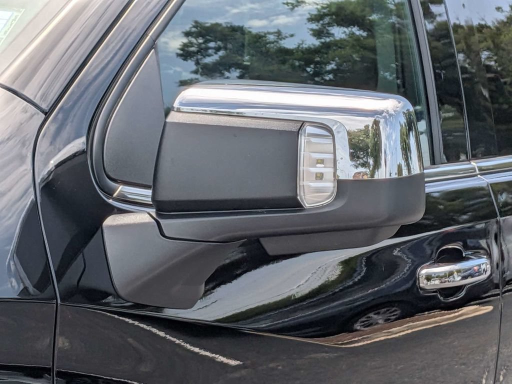 Used 2025 Chevrolet Silverado 1500 LTZ w/ Technology Package AWD/4WD image 10