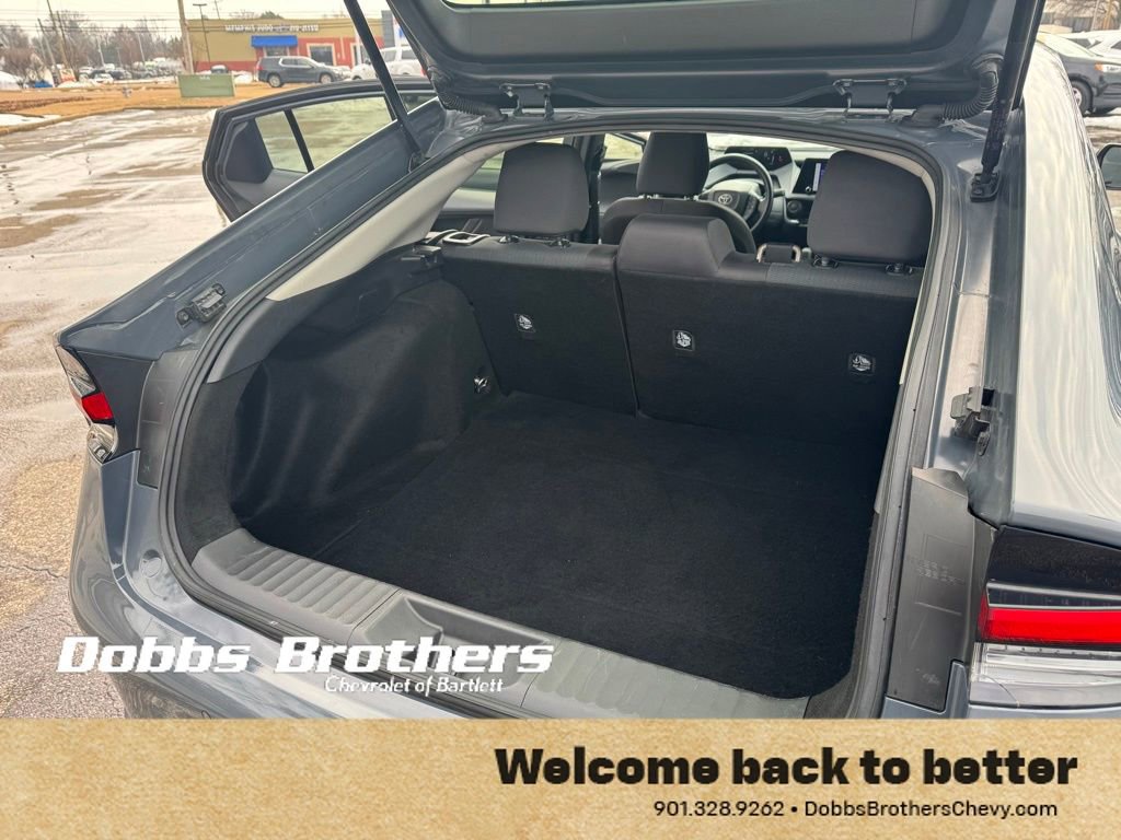 Used 2024 Toyota Prius LE image 33