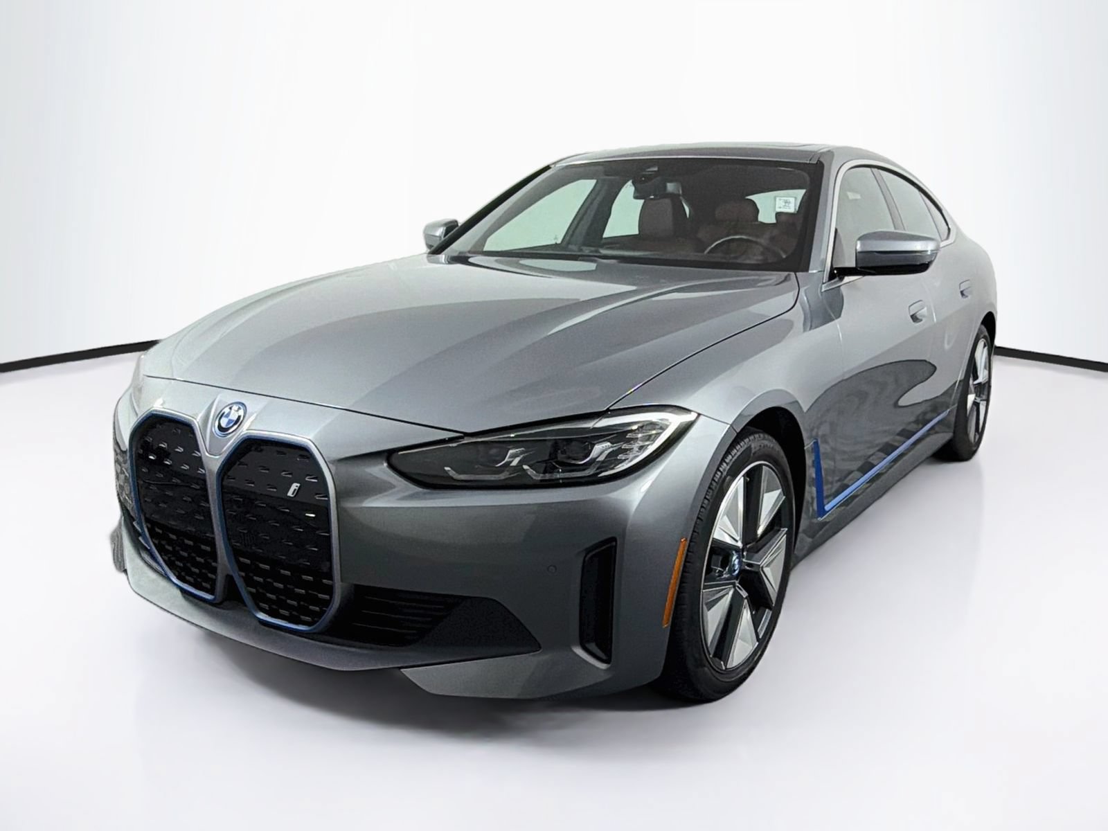 Certified 2023 BMW i4 eDrive35 w/ Premium Package RWD image 3