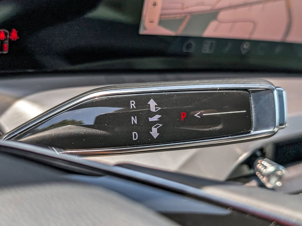 New 2026 Cadillac Vistiq Sport AWD/4WD image 31