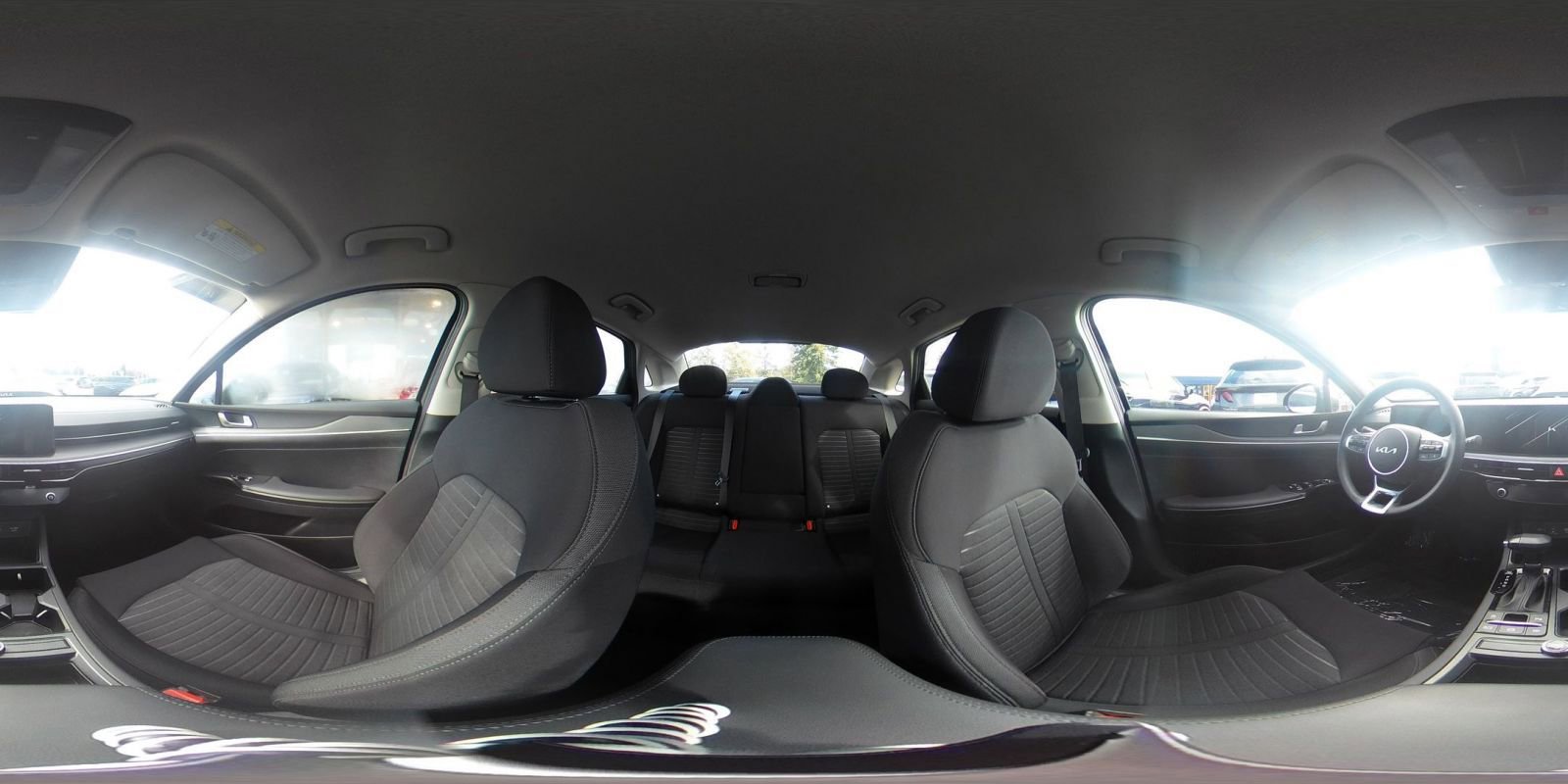 Used 2025 Kia K5 LXS image 43