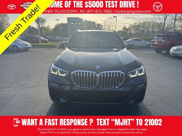 Used 2021 BMW X5 xDrive40i w/ M Sport Package image 2