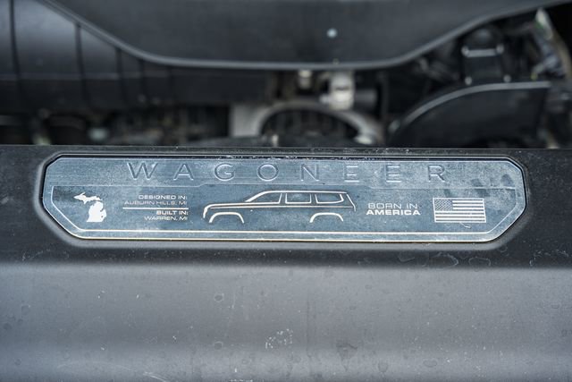 Used 2024 Jeep Wagoneer L Series II image 29