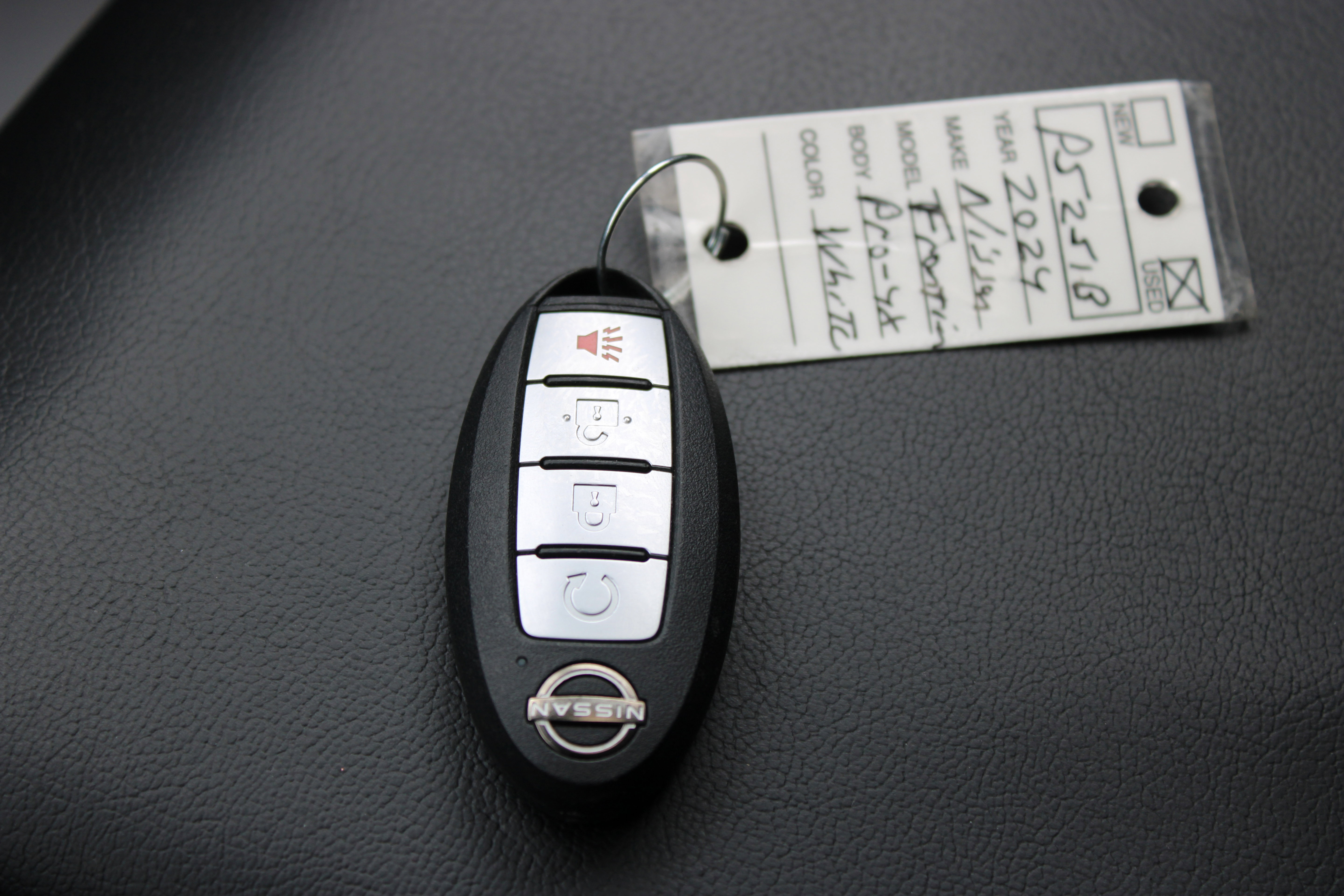 Certified 2024 Nissan Frontier PRO-4X w/ Pro Premium Package image 40