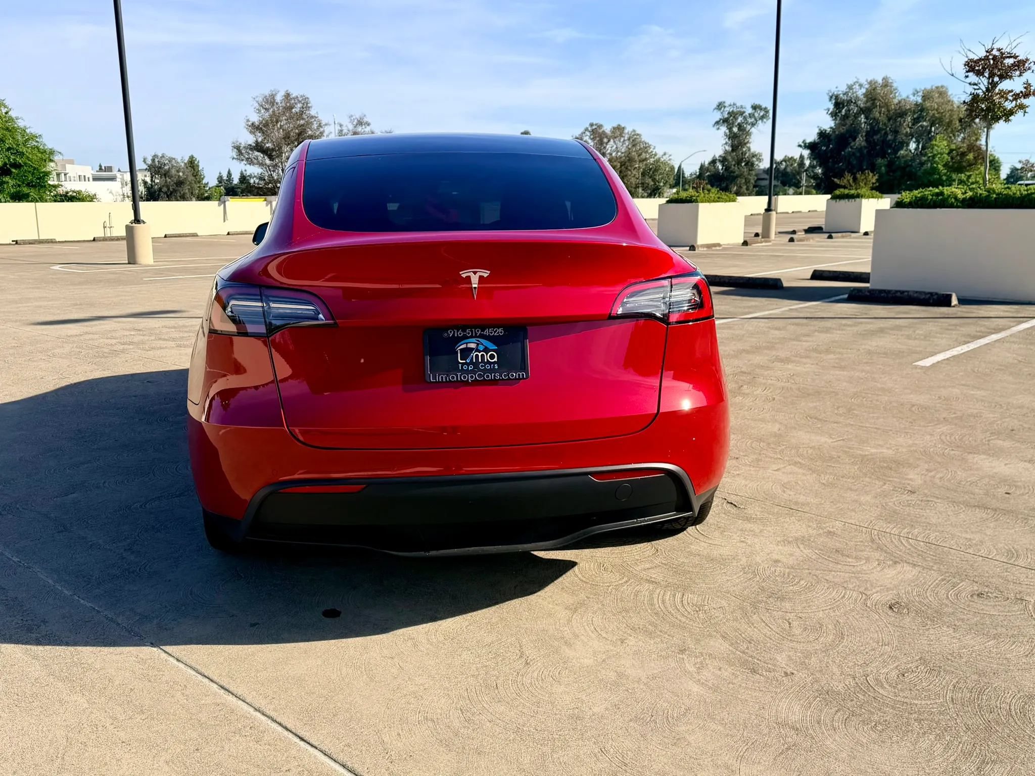 Used 2021 Tesla Model Y Long Range AWD/4WD image 7
