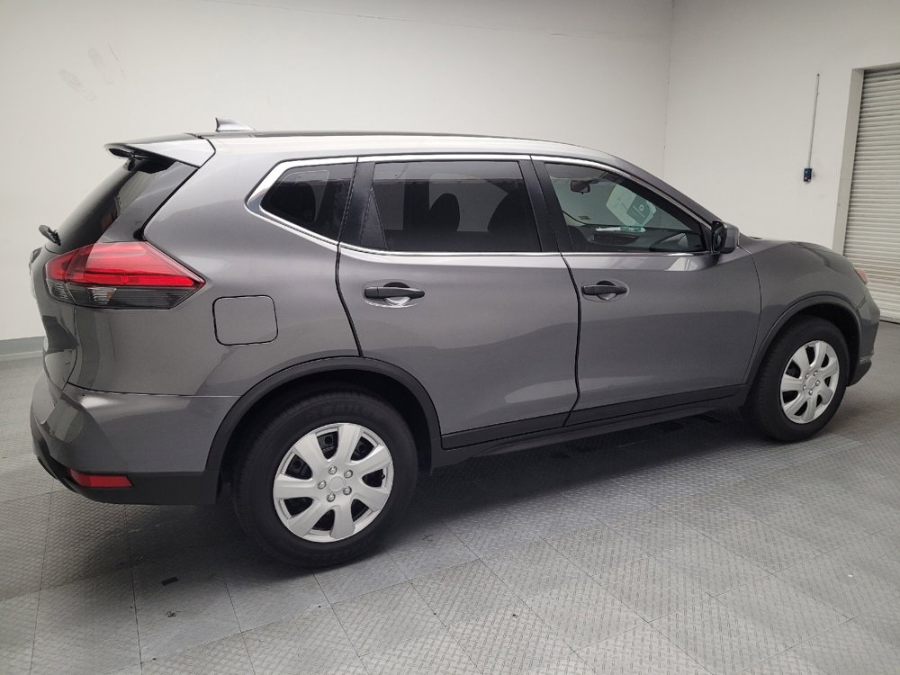 Used 2017 Nissan Rogue S image 10