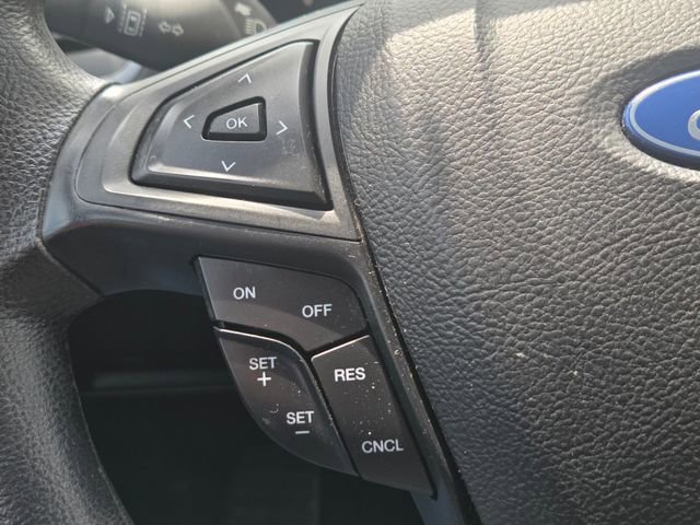 Used 2019 Ford Edge SE FWD image 39