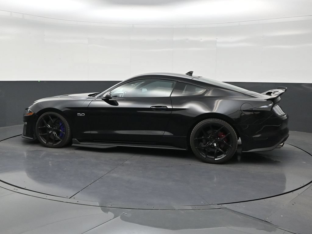 Used 2021 Ford Mustang GT Premium w/ GT Performance Package RWD image 2