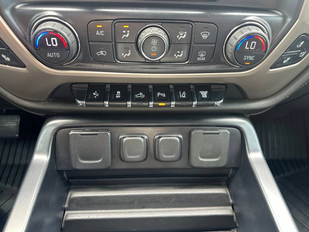 Used 2015 GMC Sierra 3500 Denali w/ Duramax Plus Package AWD/4WD image 21