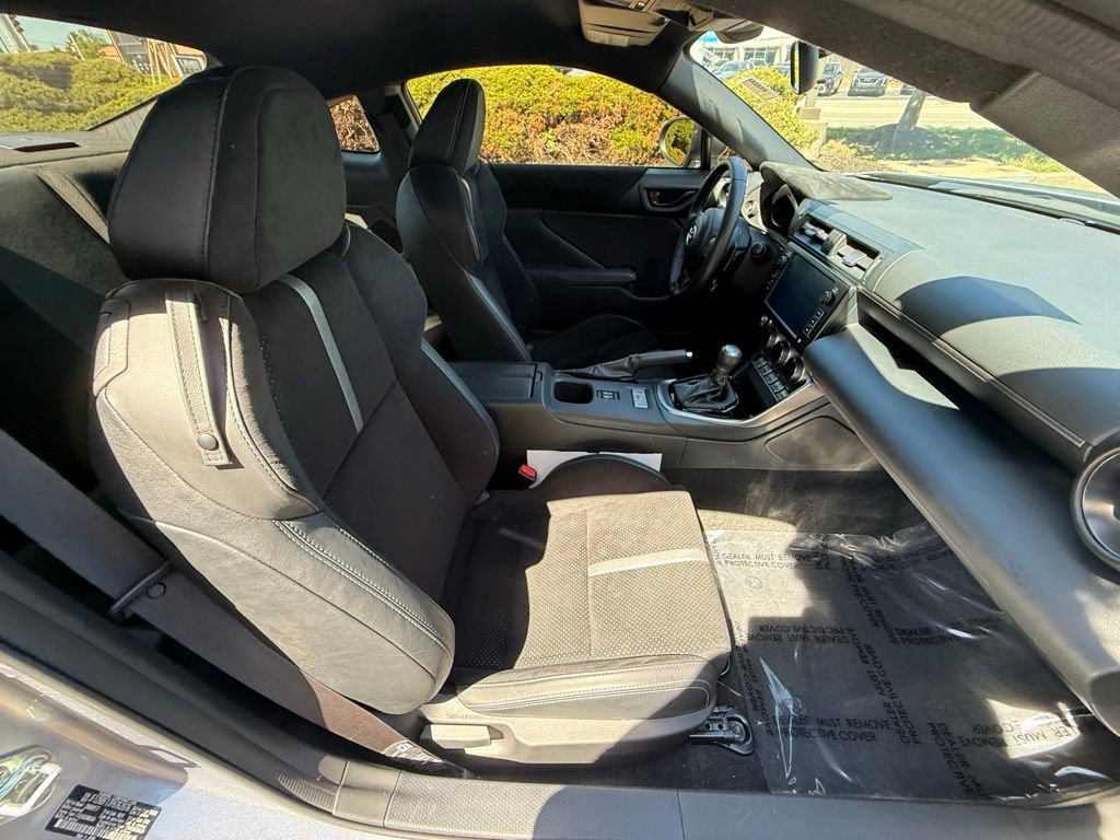 Used 2023 Toyota GR86 Premium w/ ALL Weather Mat Package (TMS) RWD image 31