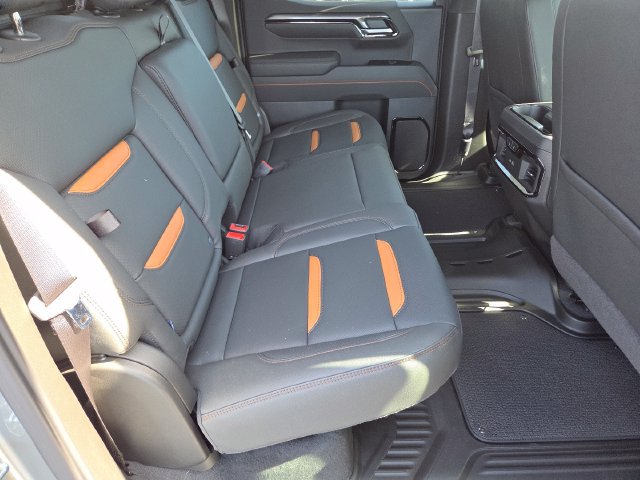 New 2026 GMC Sierra 1500 AT4 w/ Technology Package AWD/4WD image 22