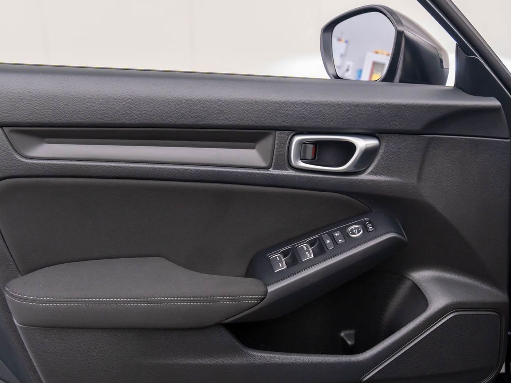 Certified 2025 Honda Civic Sport image 13