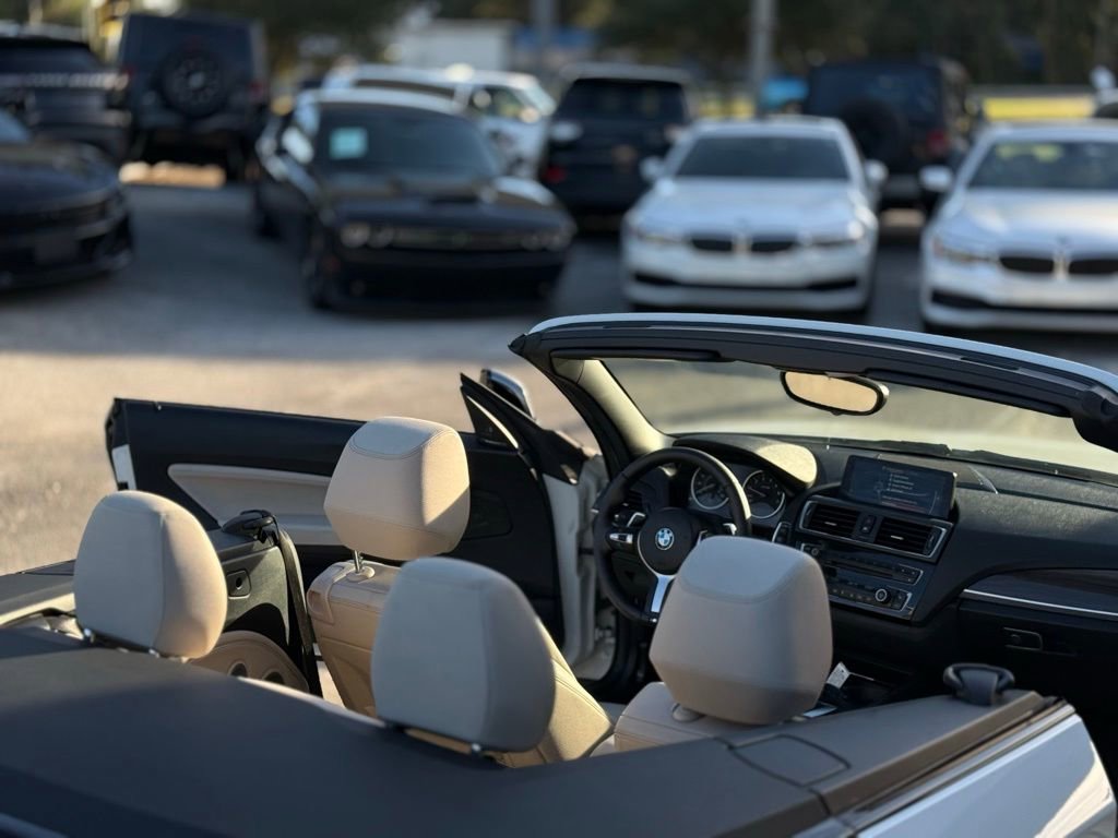 Used 2016 BMW M235i xDrive Convertible image 19