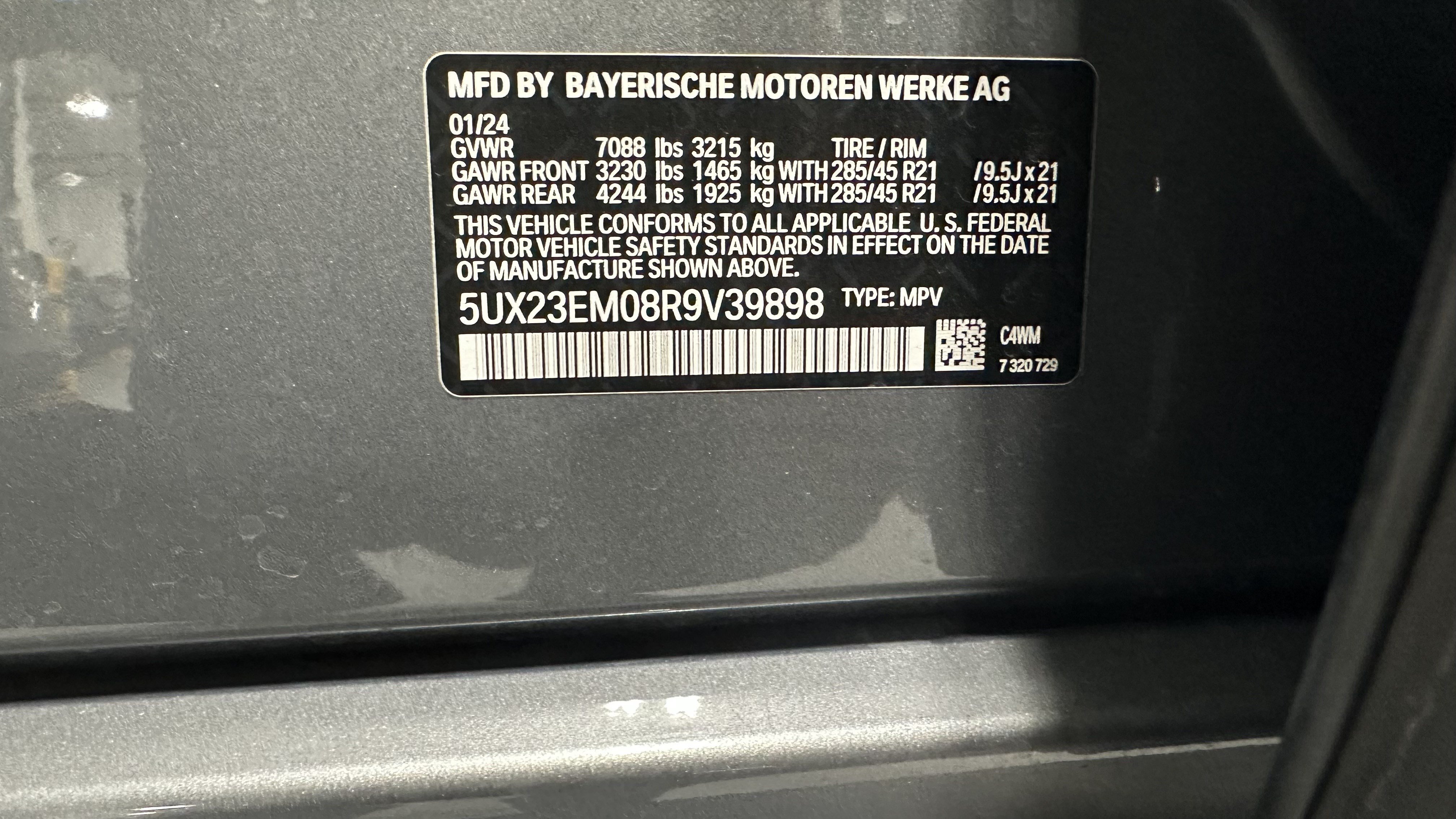 Certified 2024 BMW X7 xDrive40i w/ Premium Package AWD/4WD image 34