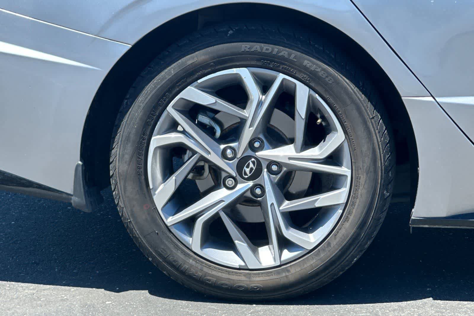 Used 2021 Hyundai Sonata SEL w/ Convenience Package FWD image 29