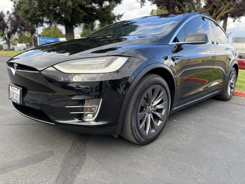 Used 2018 Tesla Model X 75D AWD/4WD image 7