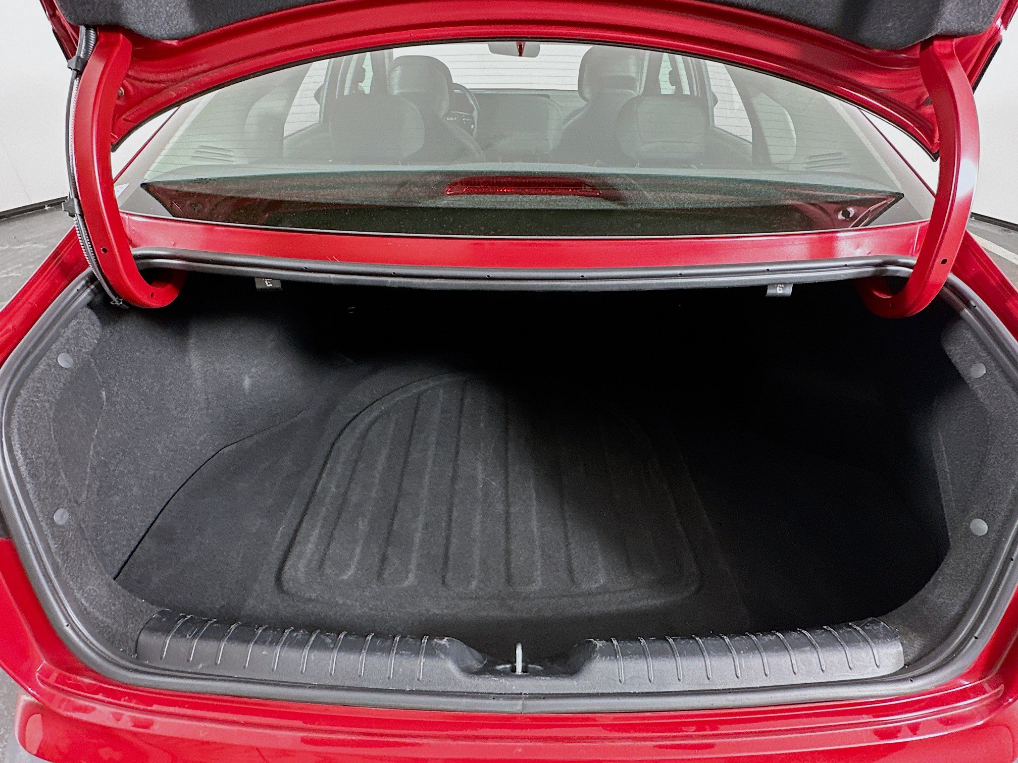 Used 2025 Kia K4 LXS image 29