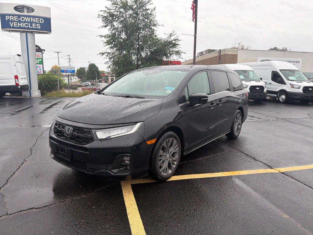 Used 2025 Honda Odyssey Touring