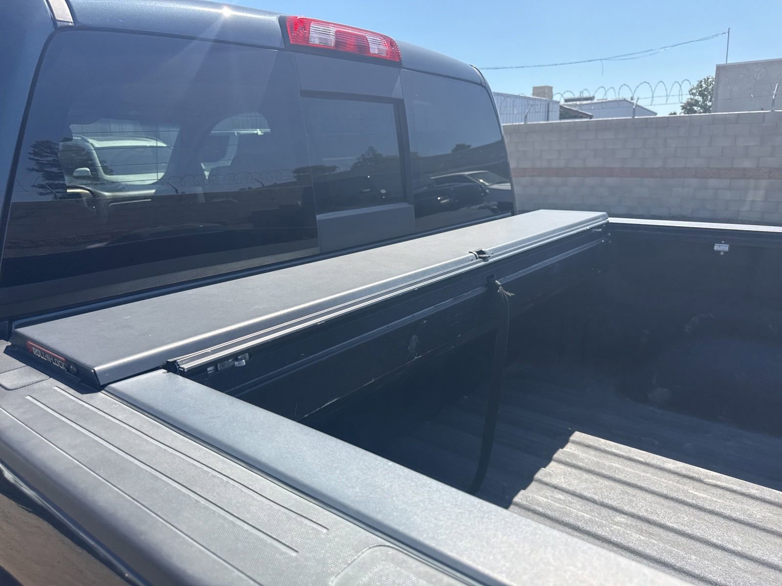 Used 2018 GMC Sierra 1500 Denali RWD image 7