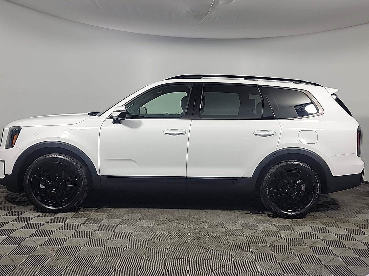 Used 2025 Kia Telluride SX Prestige X-Line AWD/4WD image 11