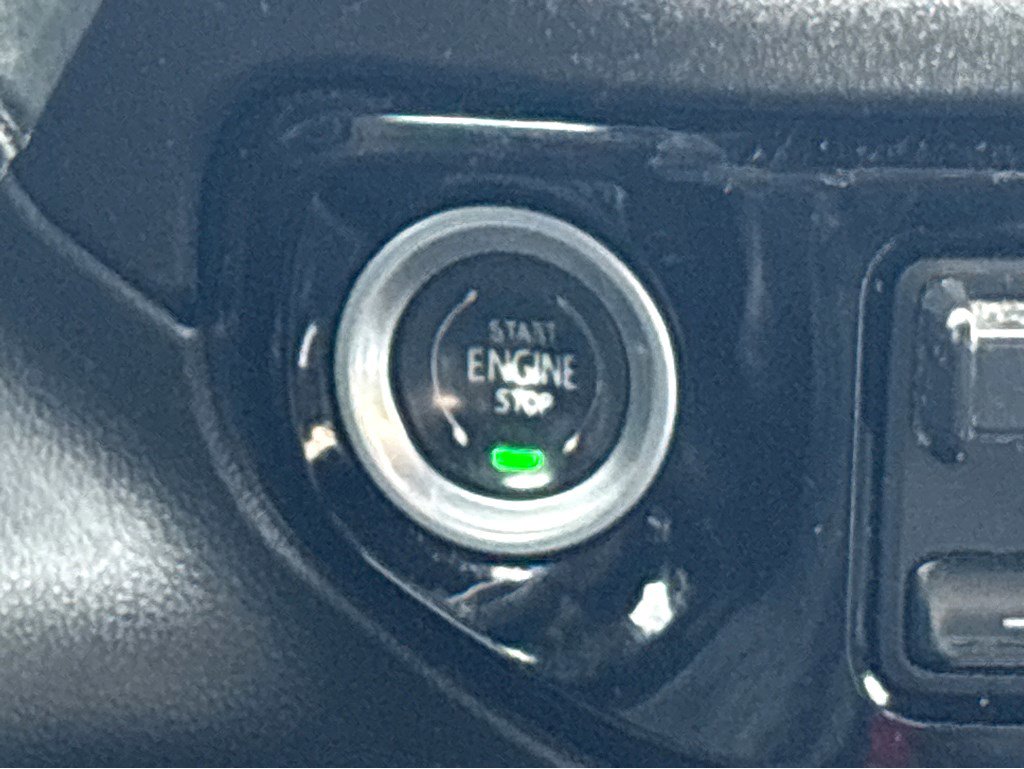 Used 2024 Chevrolet Silverado 2500 High Country w/ Technology Package image 7