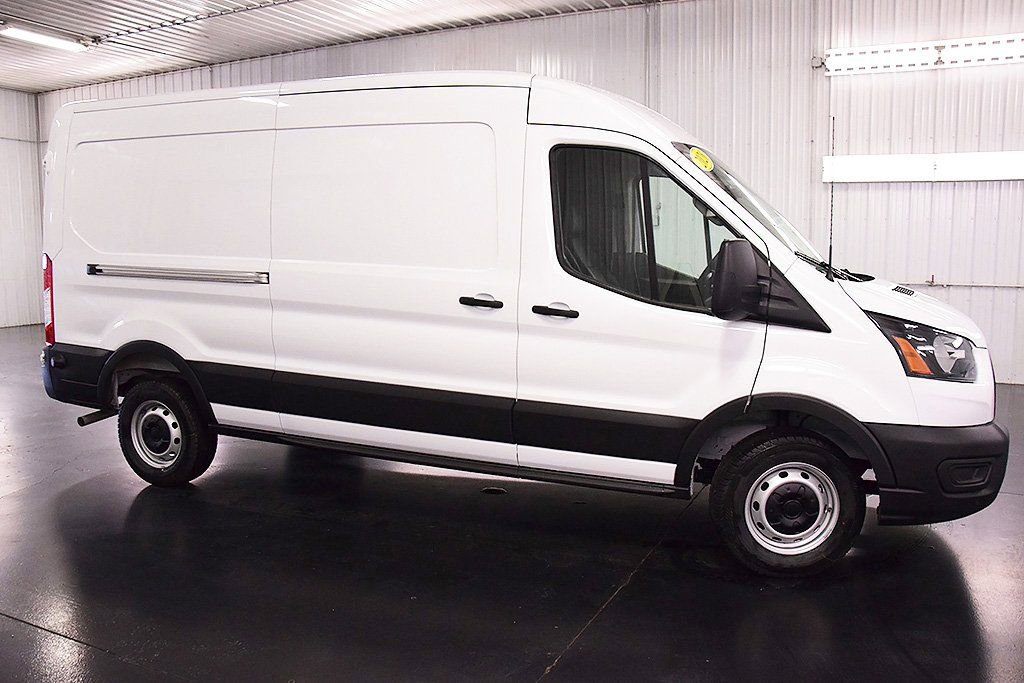New 2026 Ford Transit 250 148 Medium Roof w/ Load Area Protection Package image 8