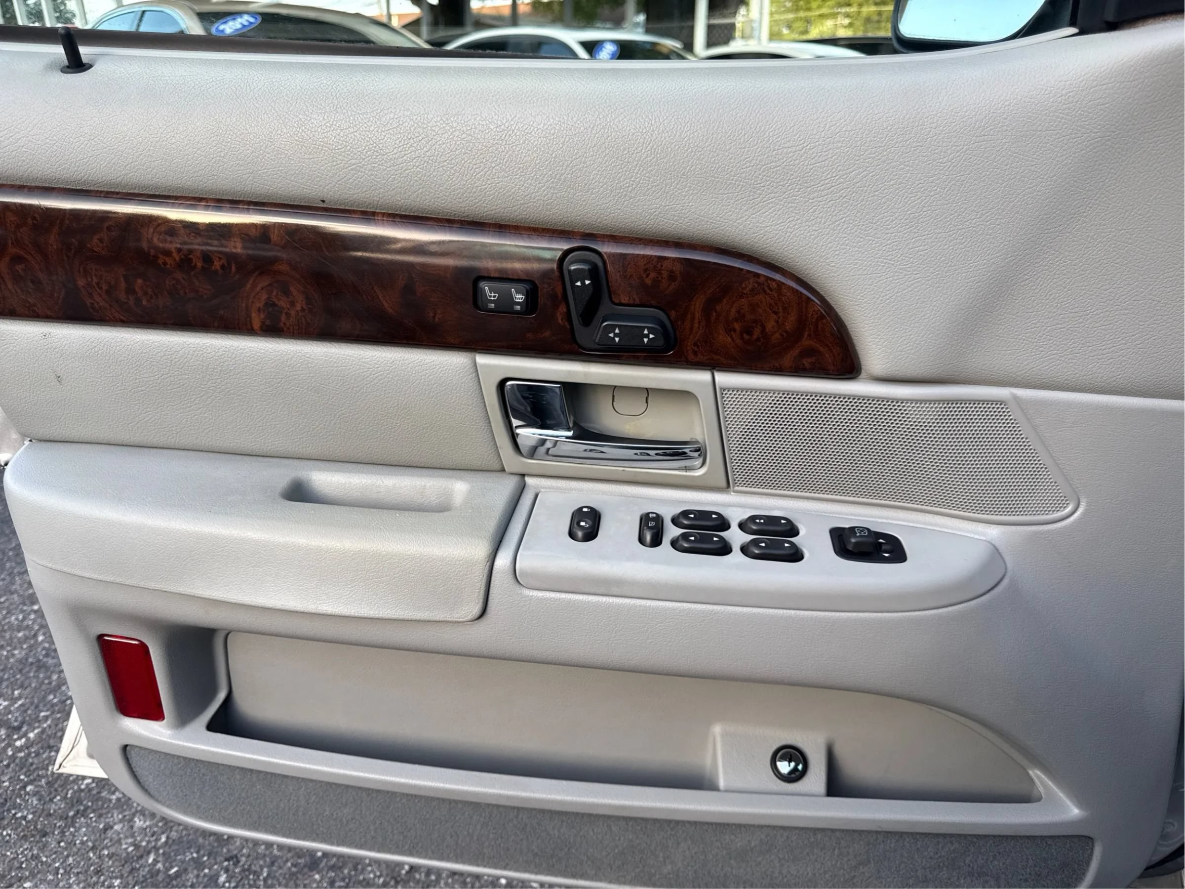 Used 2005 Mercury Grand Marquis LS RWD image 20
