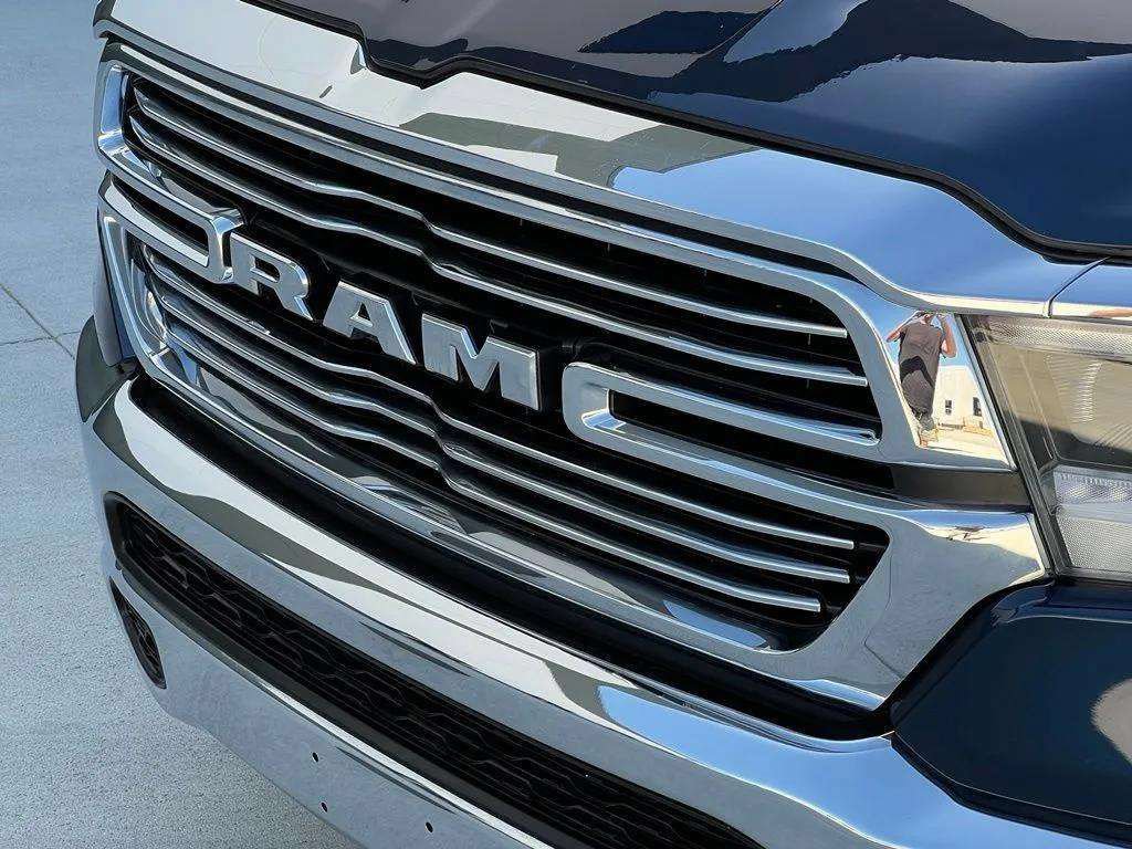 Used 2020 RAM 1500 Laramie AWD/4WD image 36
