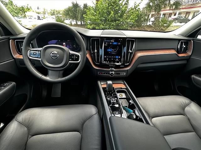 New 2024 Volvo XC60 T8 Plus w/ Protection Package Premier image 36