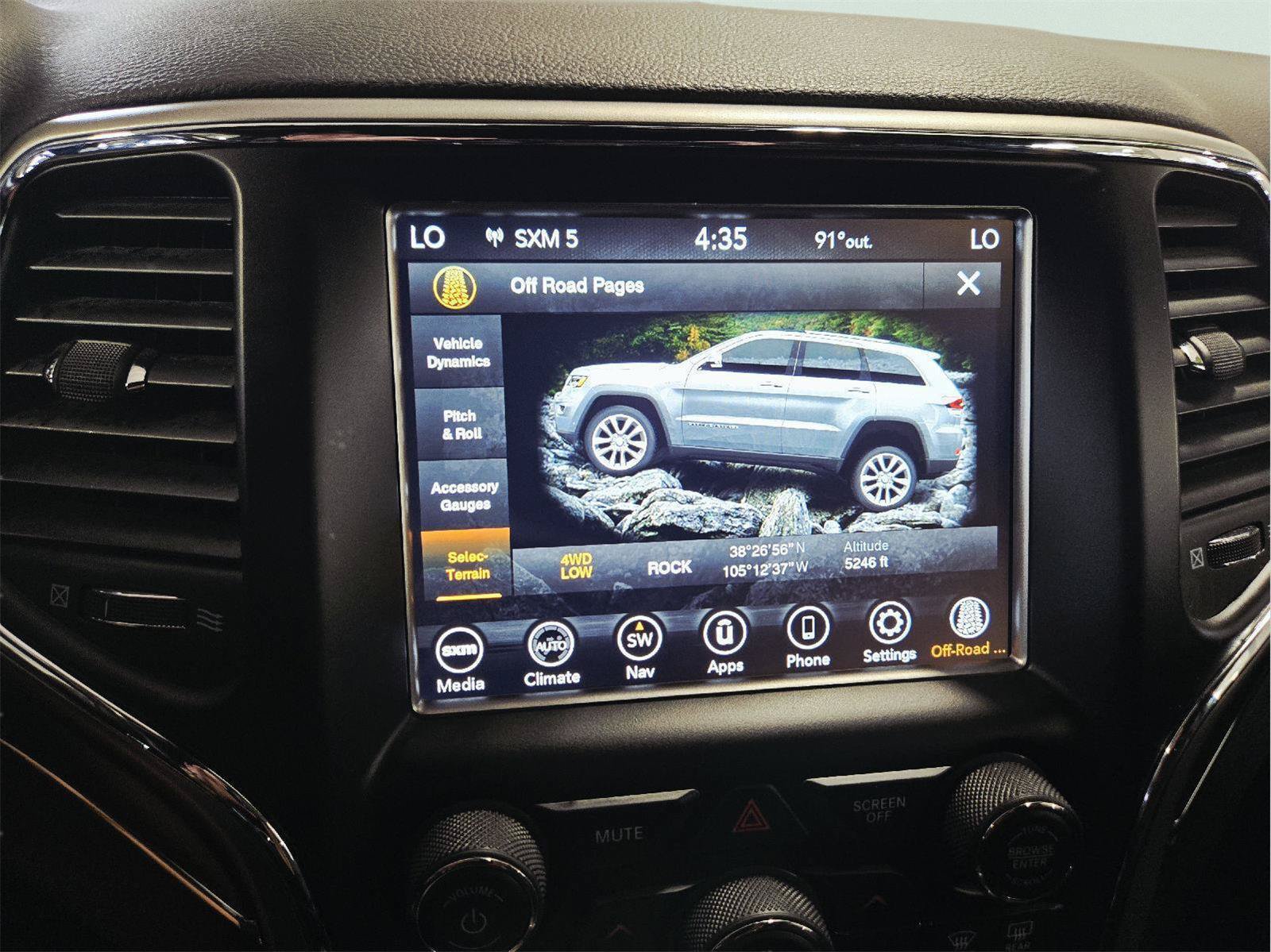 Used 2018 Jeep Grand Cherokee Limited AWD/4WD image 34