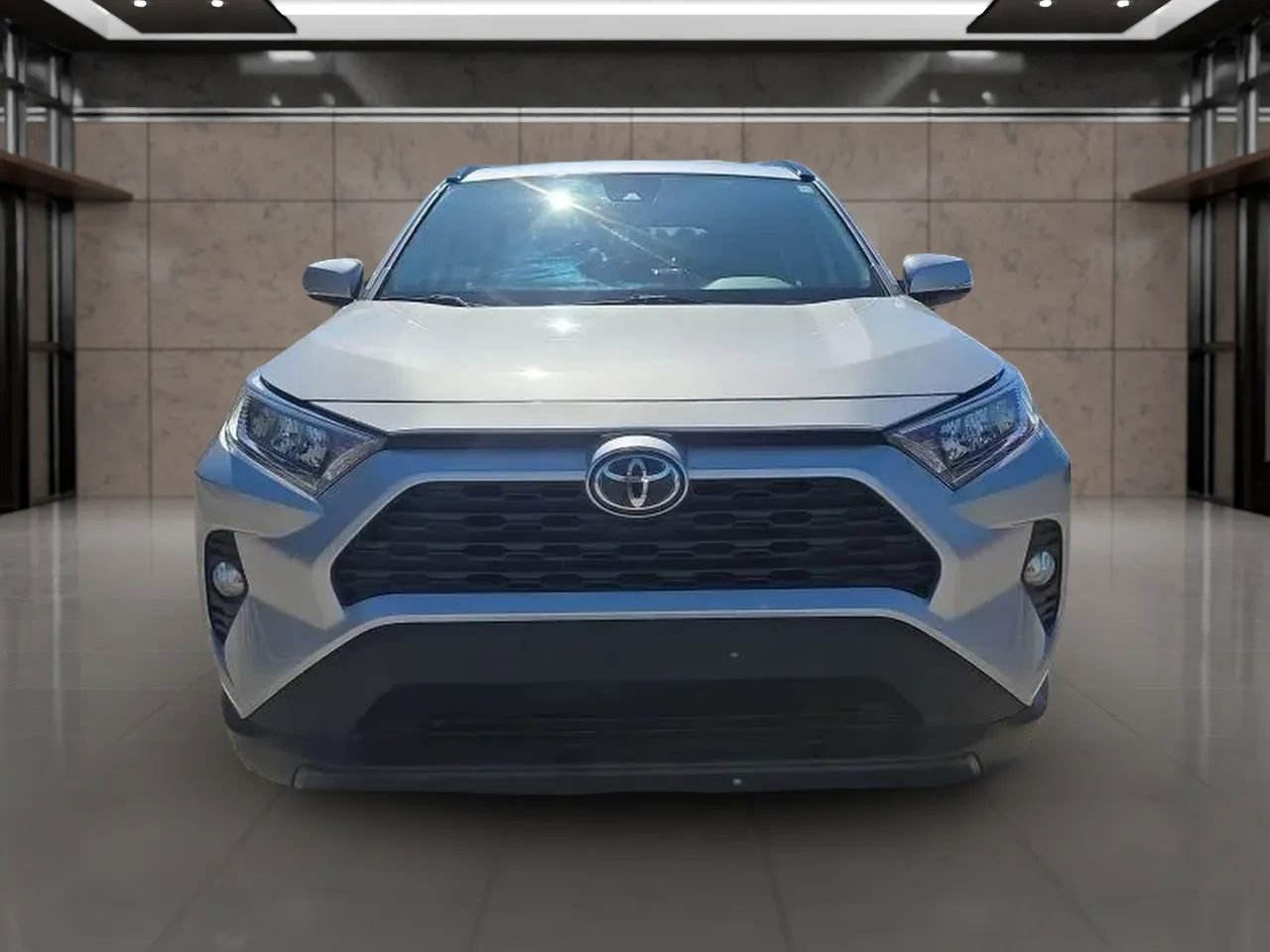 Used 2021 Toyota RAV4 XLE image 4