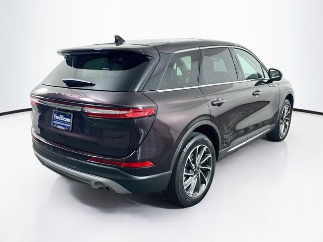 Used 2023 Lincoln Corsair AWD w/ Equipment Group 101A image 9
