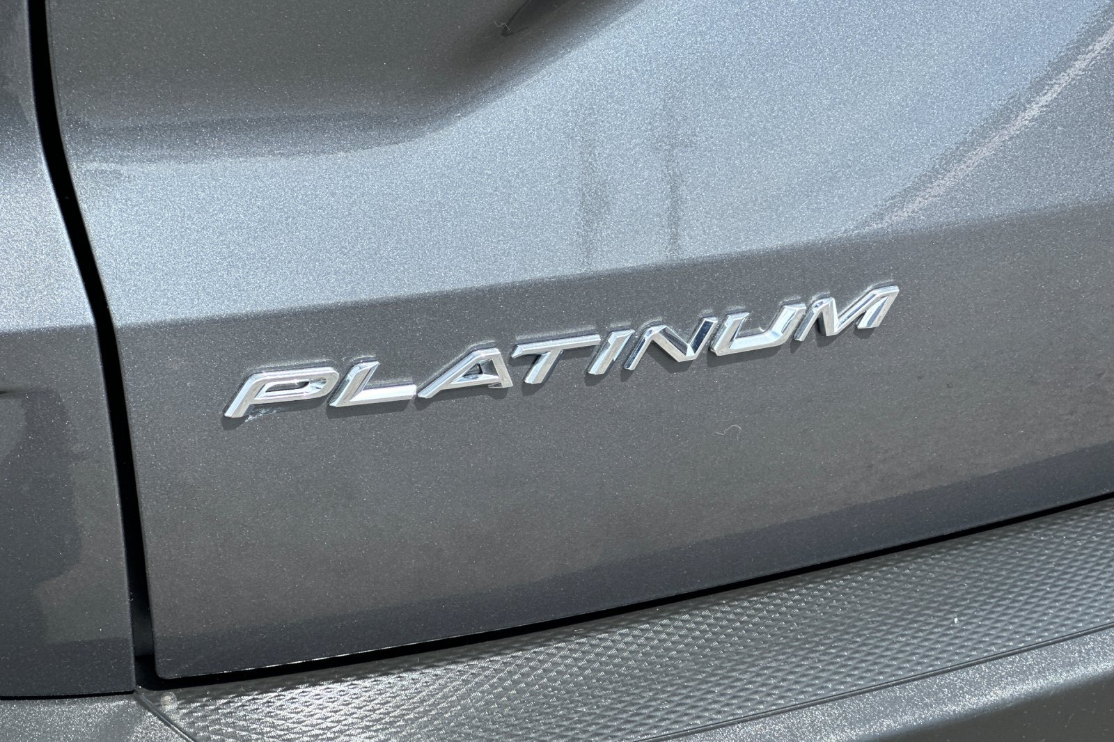 Used 2024 Ford Escape Platinum AWD/4WD image 27