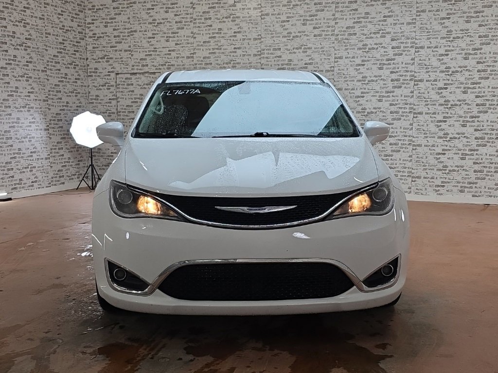 Used 2019 Chrysler Pacifica Touring Plus w/ Tire & Wheel Group image 2