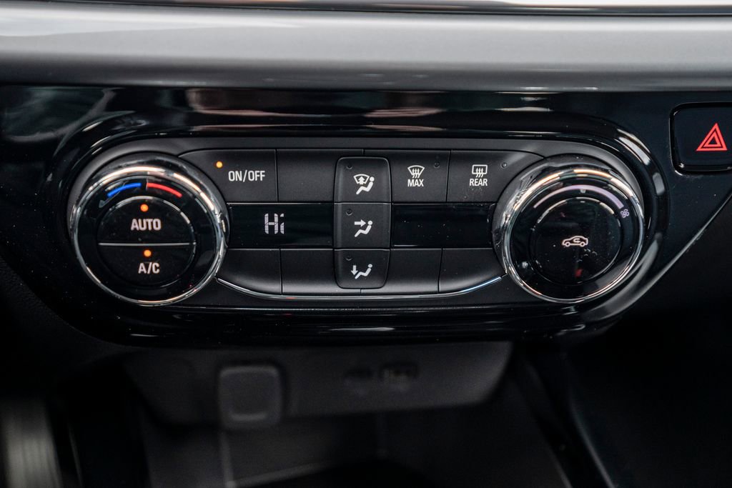 New 2026 Chevrolet Trax LT image 24