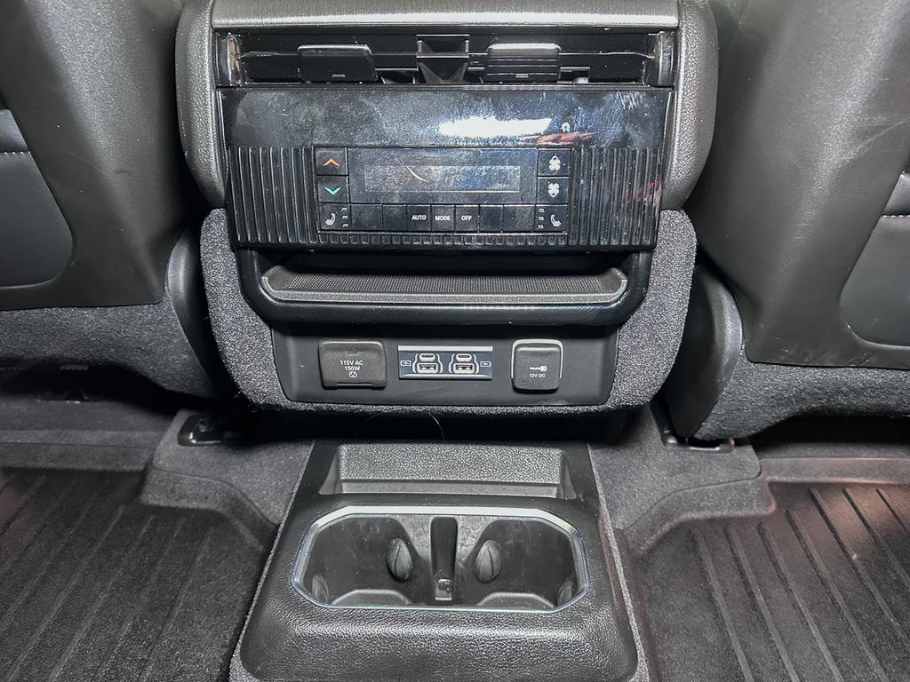 Certified 2024 Jeep Wagoneer Series II w/ Convenience Group I image 29