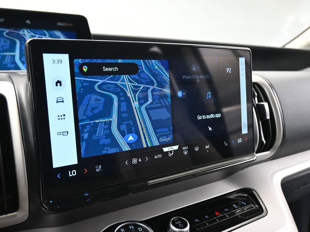 Certified 2025 Ford Expedition Active image 14
