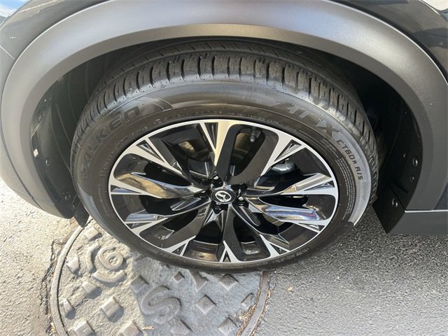 Certified 2024 MAZDA CX-90 Plug-In Hybrid w/ Premium Pkg image 10