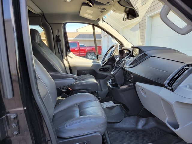 Used 2018 Ford Transit 150 130 Low Roof w/ Exterior Upgrade Package RWD image 11