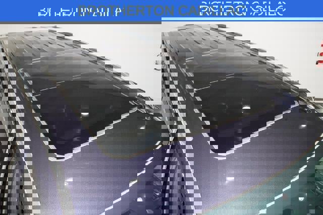 Used 2023 GMC Yukon XL Denali image 16