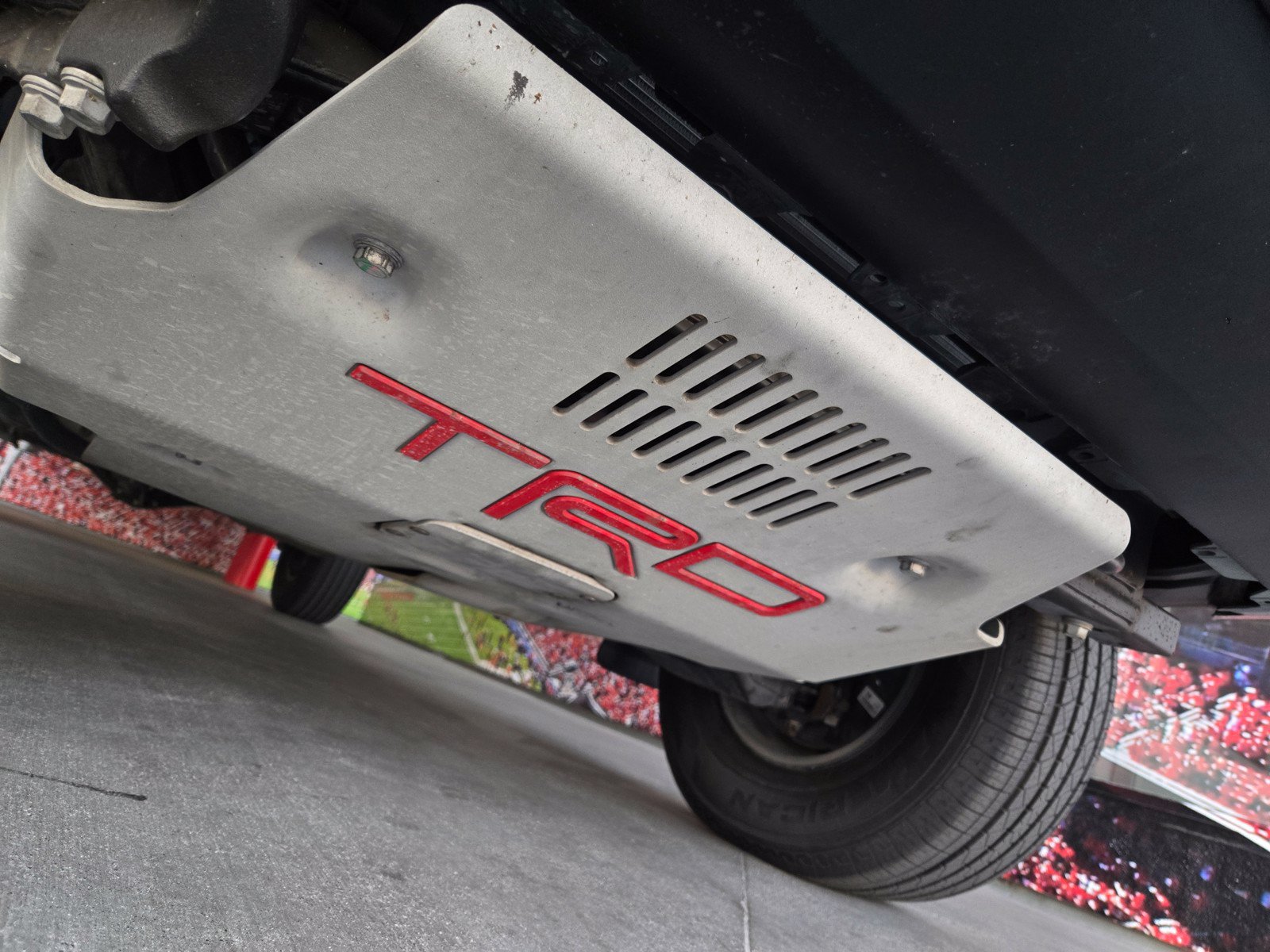 Certified 2023 Toyota Tacoma TRD Off-Road AWD/4WD image 8