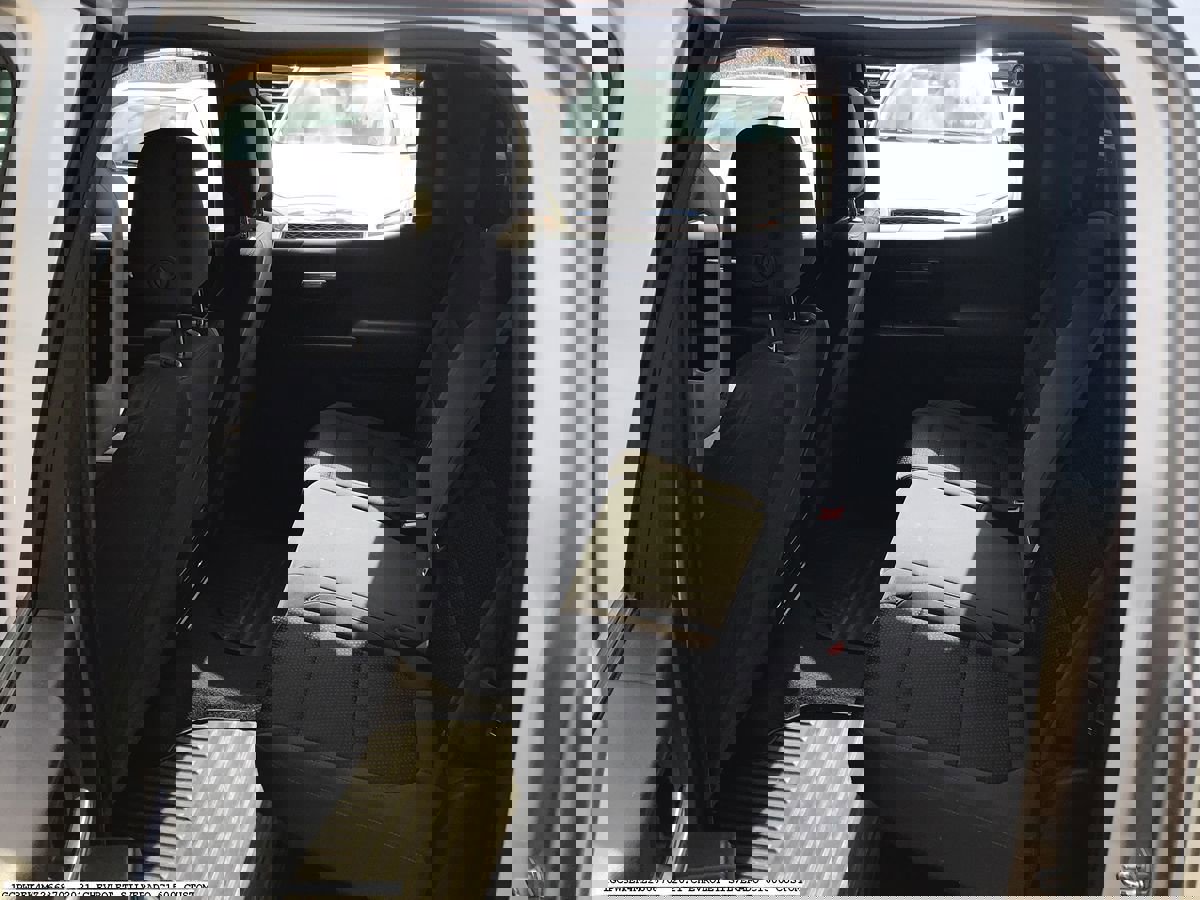 Used 2021 Chevrolet Silverado 1500 Custom w/ Safety Confidence Package RWD image 13