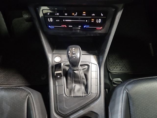 Used 2023 Volkswagen Tiguan SE FWD image 26