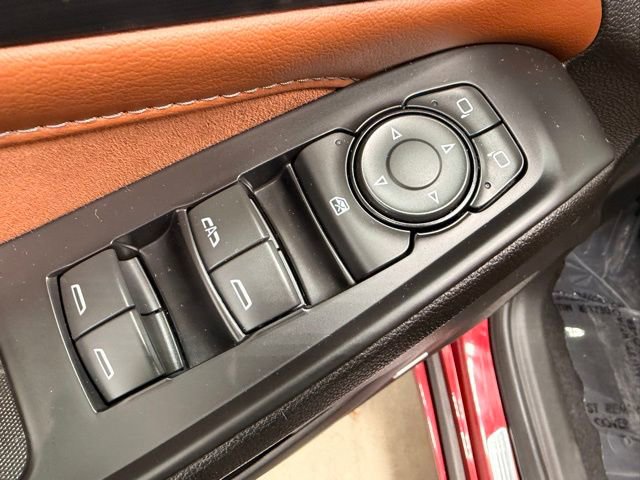 Used 2018 Chevrolet Traverse High Country AWD/4WD image 22
