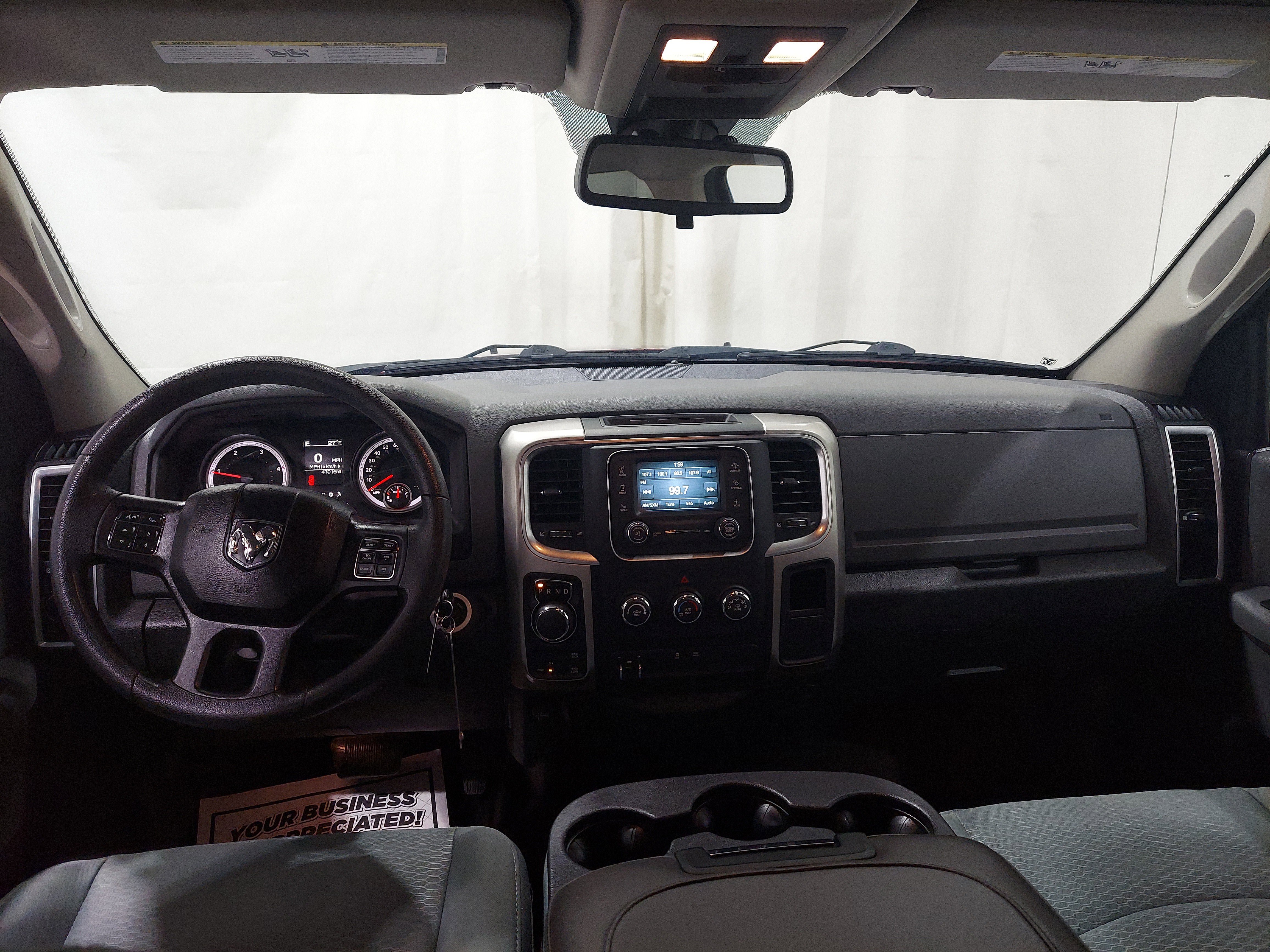 Used 2016 RAM 1500 Classic SLT AWD/4WD image 11